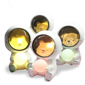 Pet Astronaut Night lamp